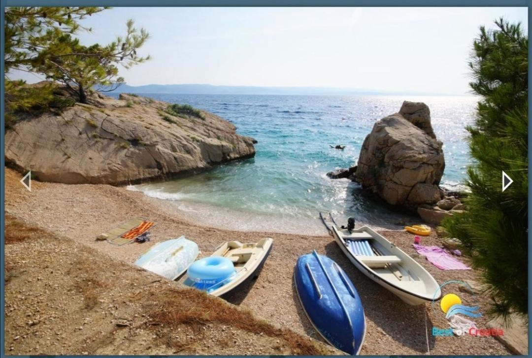 Apartmani Mares - 20 M From The Beach ブレラ エクステリア 写真