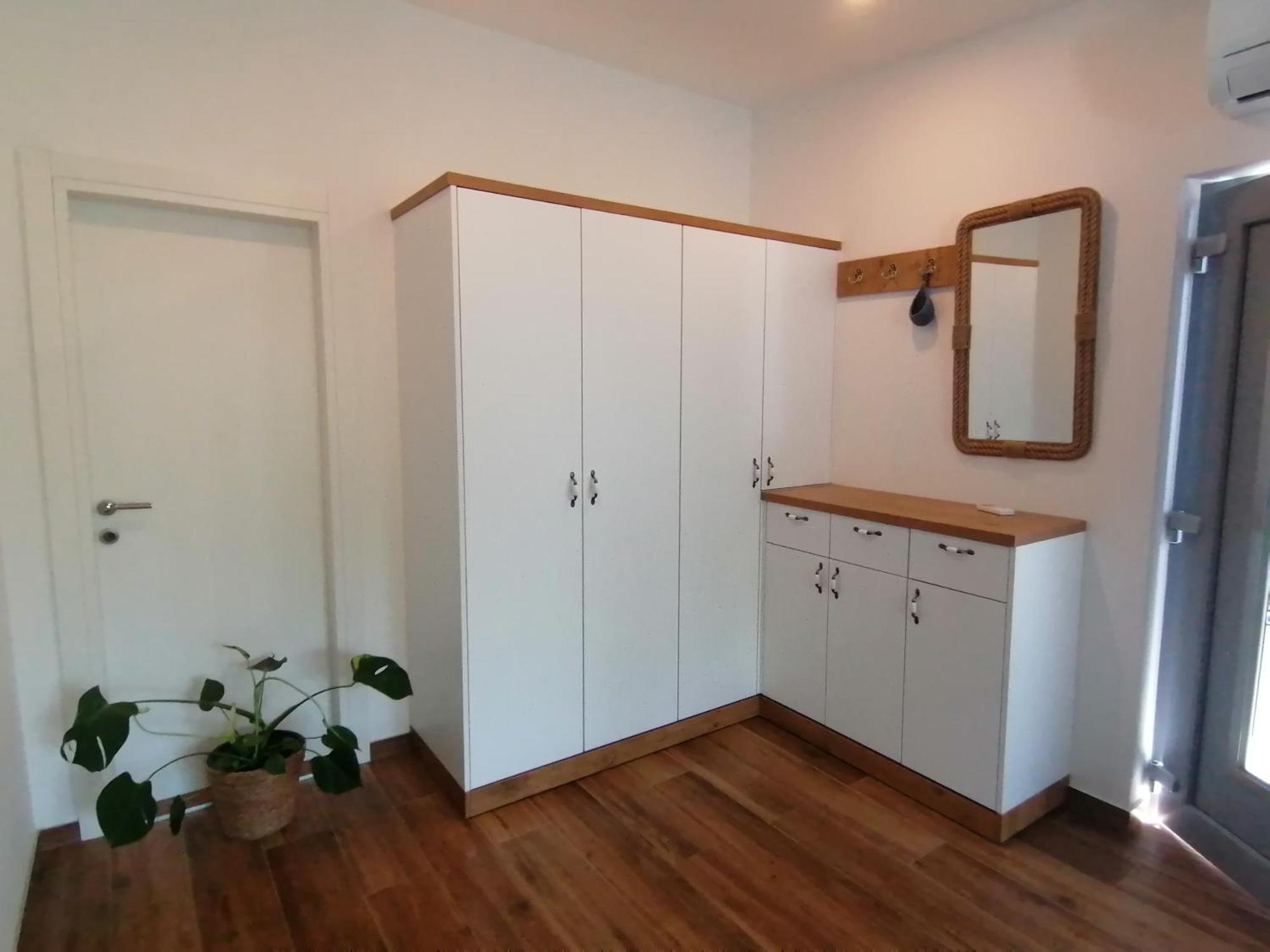 Apartmani Mares - 20 M From The Beach ブレラ エクステリア 写真