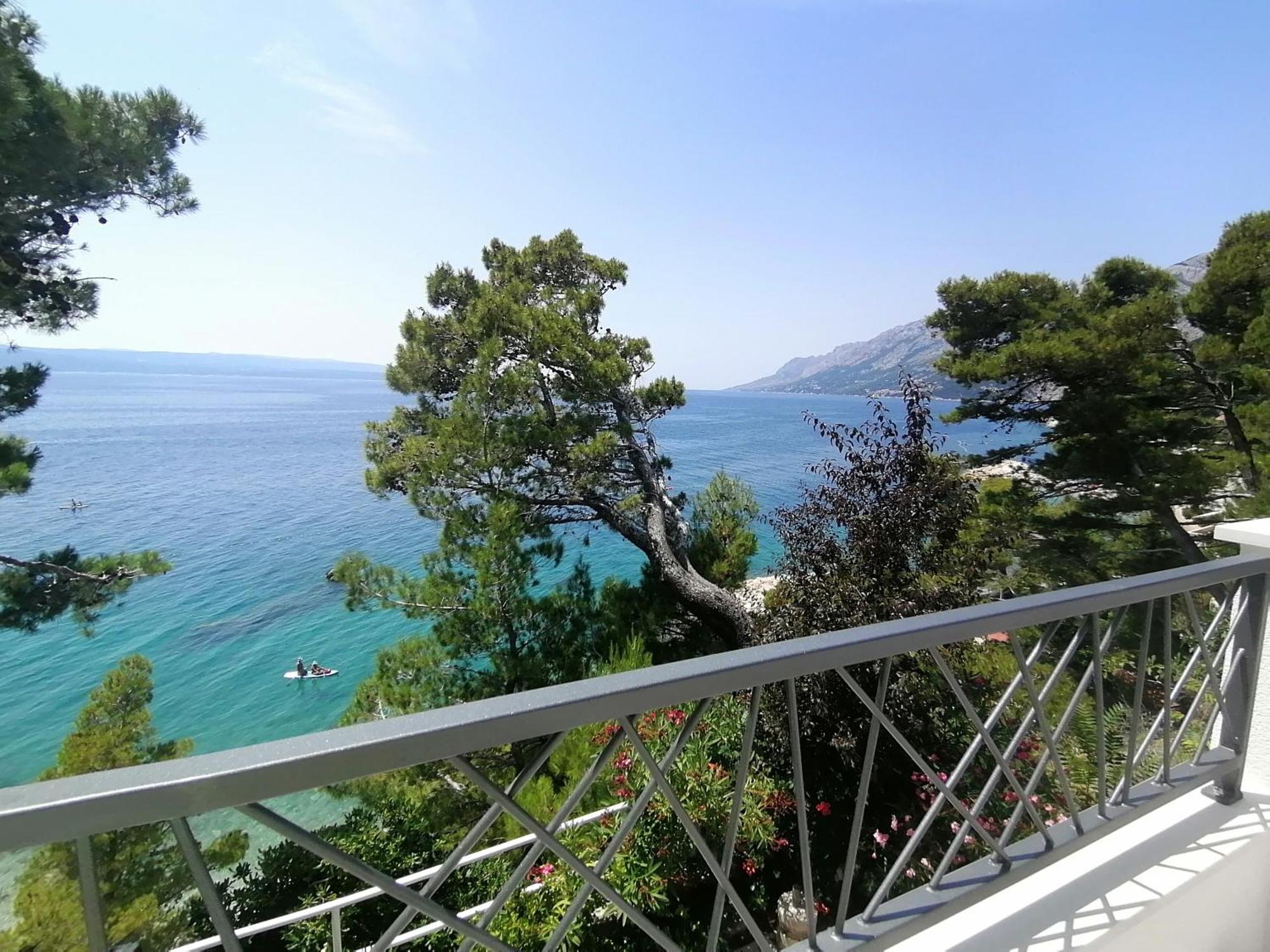 Apartmani Mares - 20 M From The Beach ブレラ エクステリア 写真
