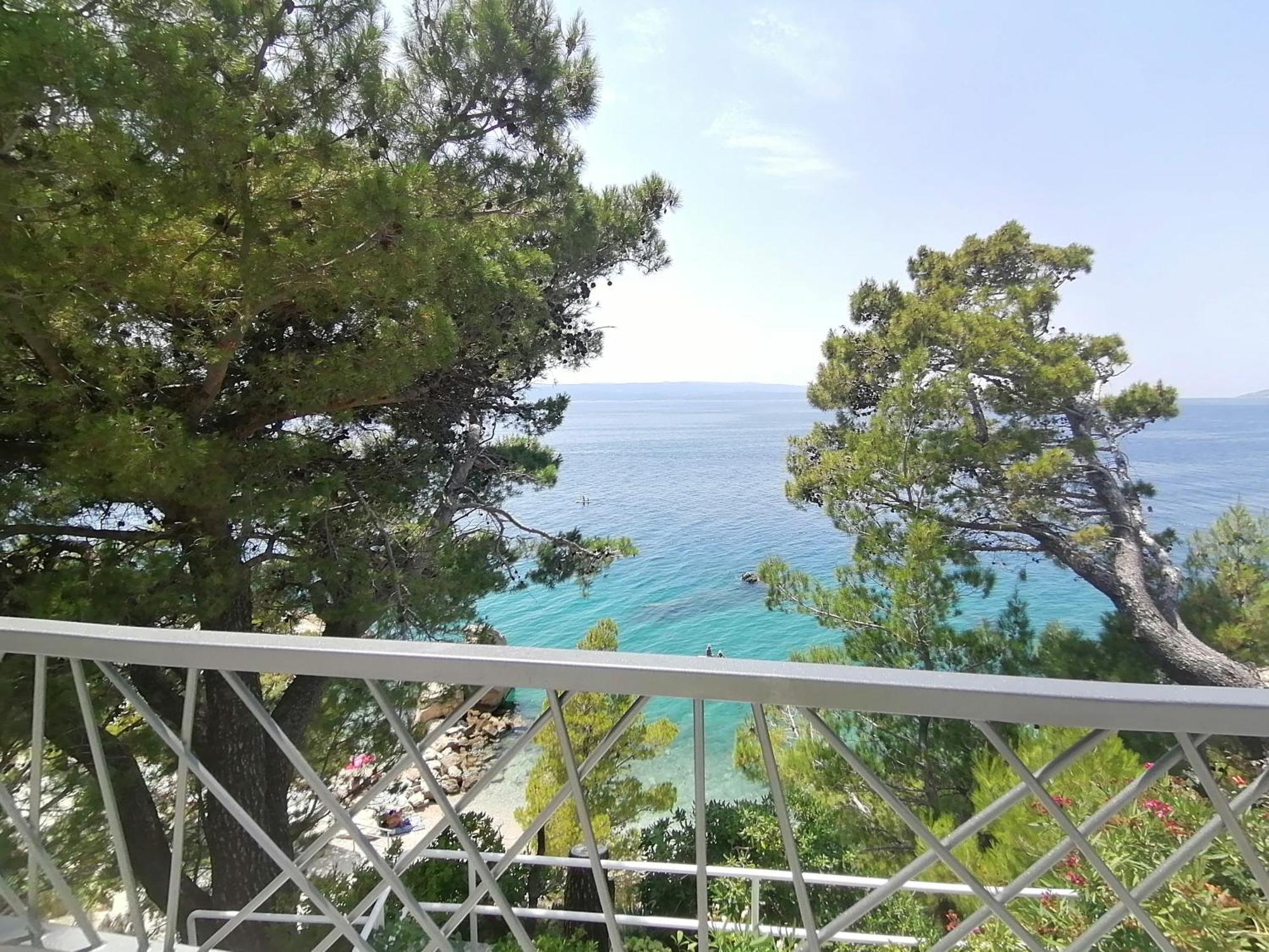 Apartmani Mares - 20 M From The Beach ブレラ エクステリア 写真